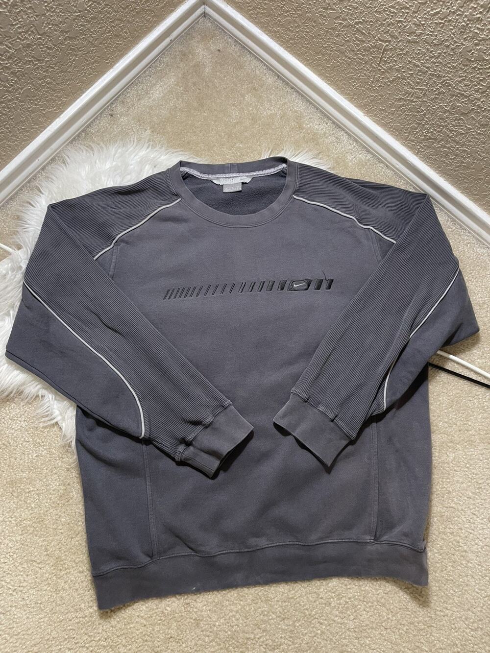 Vtg Nike Air Max Silver Tag L Crewneck Sweater Gray Black Trim Ribbed Detail